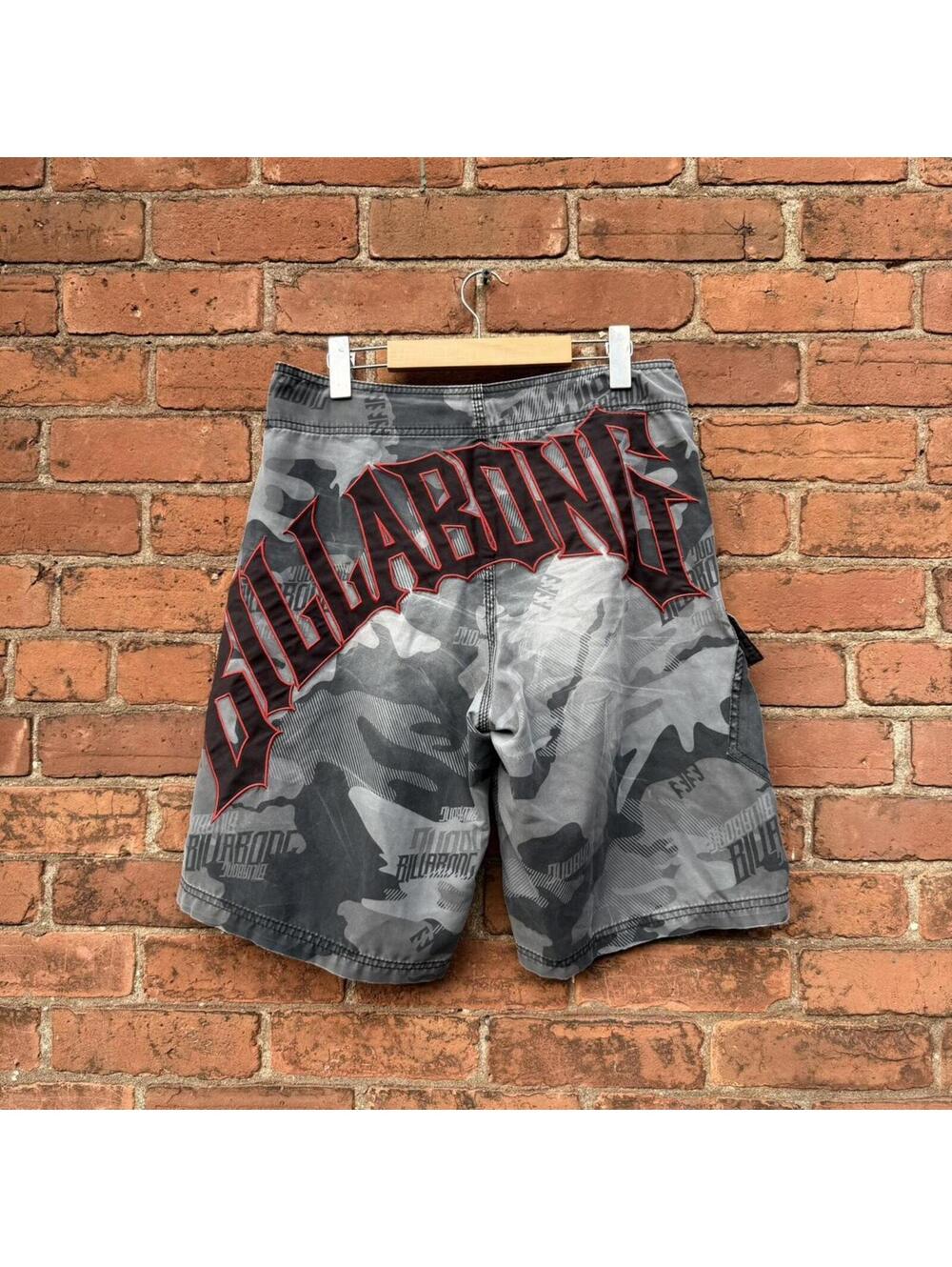 Vintage billabong mark occhilupo signature board shorts